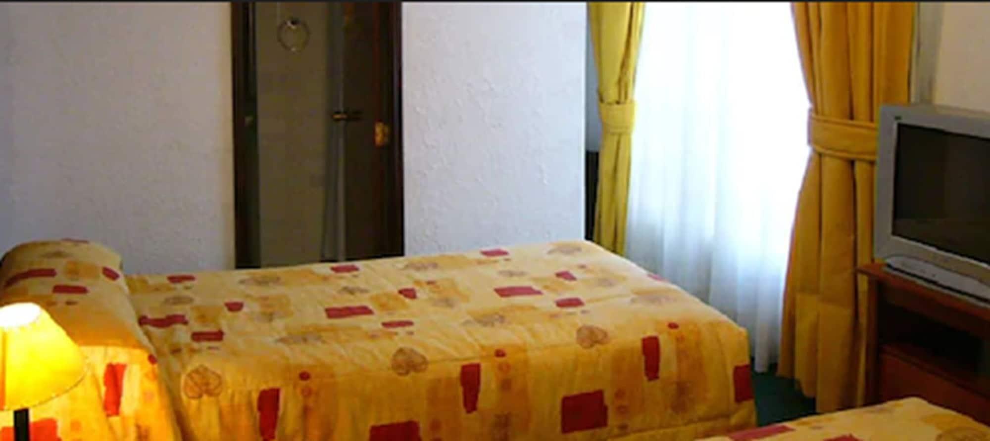 Hotel Alcala Del Rio Santiago Ngoại thất bức ảnh