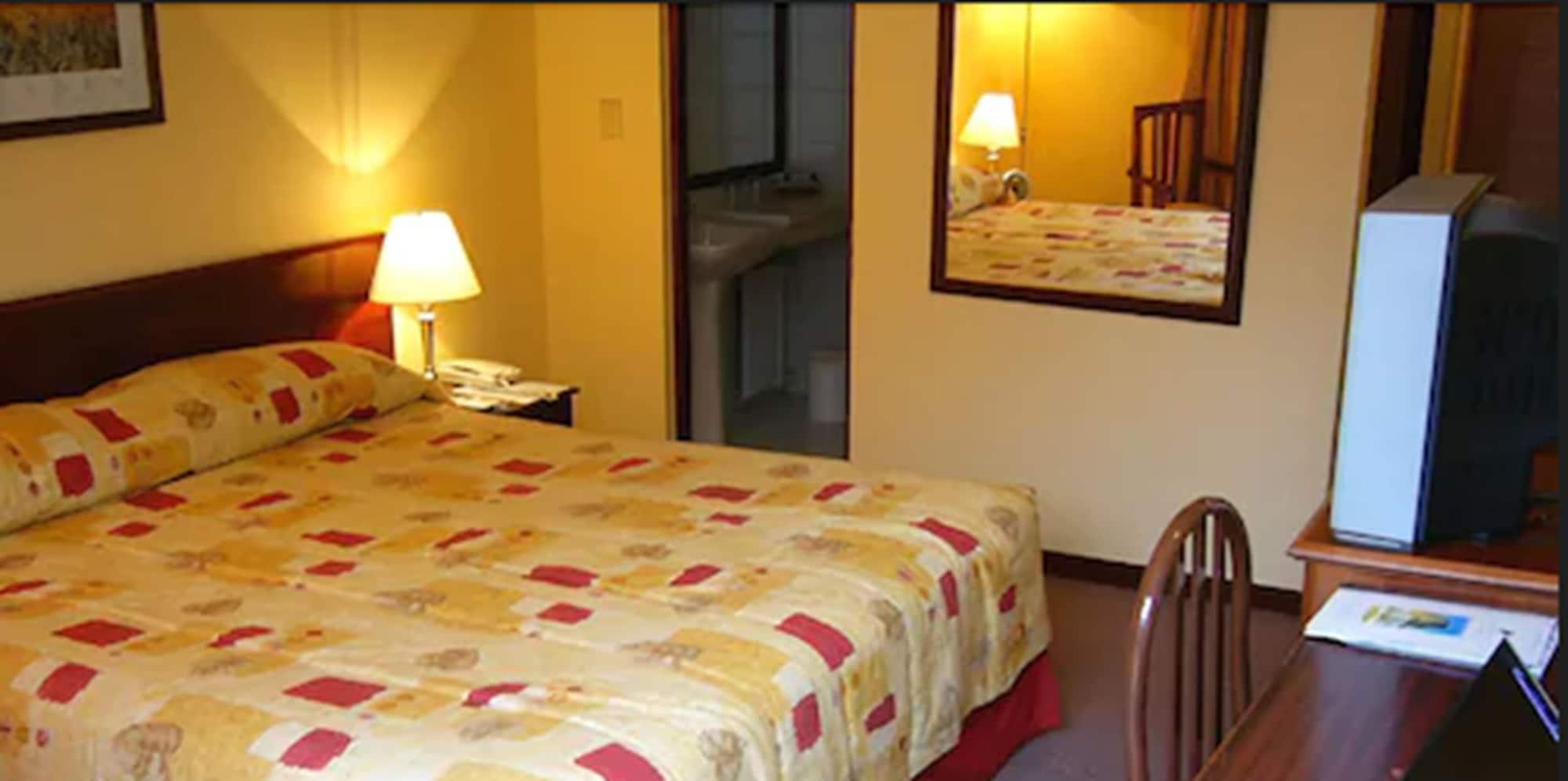 Hotel Alcala Del Rio Santiago Ngoại thất bức ảnh