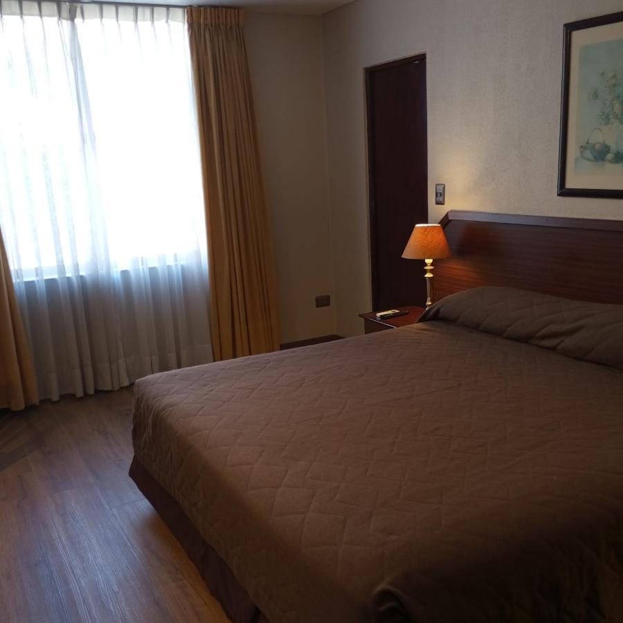 Hotel Alcala Del Rio Santiago Ngoại thất bức ảnh