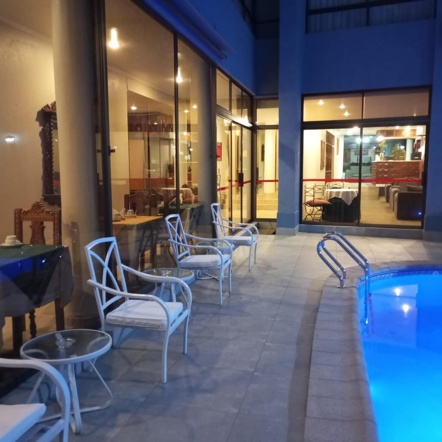 Hotel Alcala Del Rio Santiago Ngoại thất bức ảnh